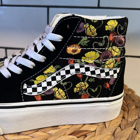 Vans Black Floral High-Top Sneakers - Picture 3 of 6